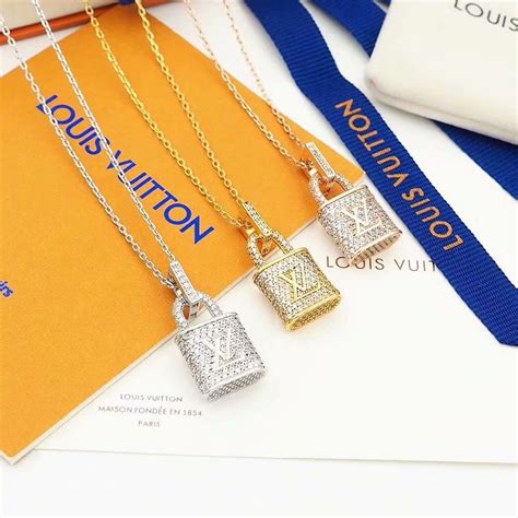 louis vuitton necklace cheap.